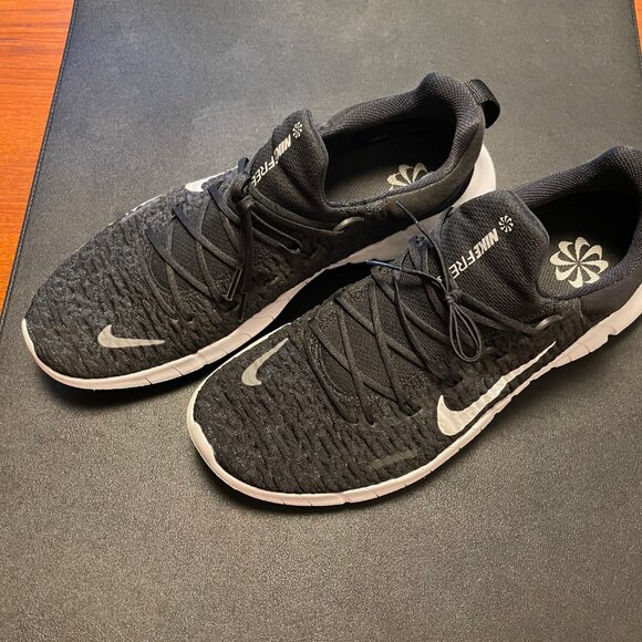 Nike Free Run 5.0 Black and White 2021 CZ1884- Men's Size 10.5 - Picture 3 of 8